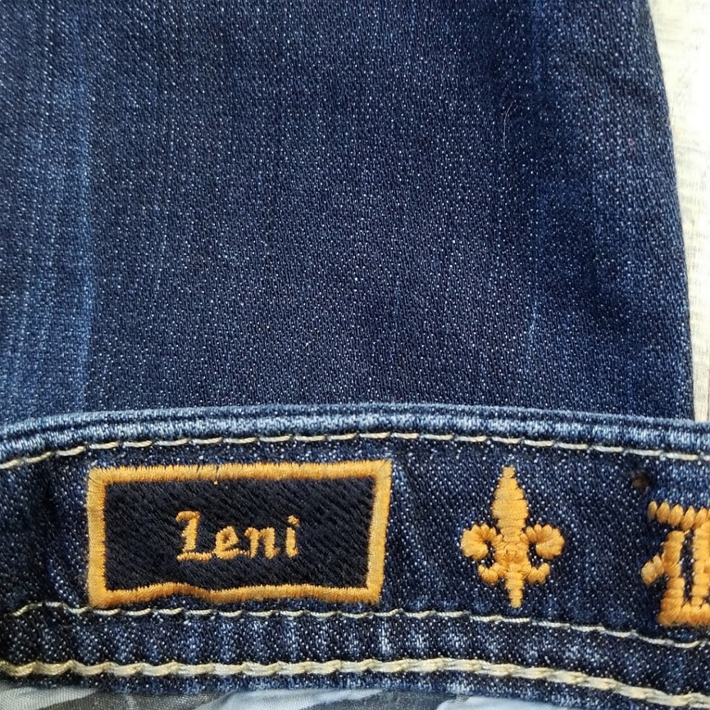 Rock Revival Leni Skinny Jeans - Picture 9 of 9